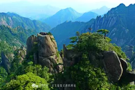 穿越三清山 不见道路见奇峰图片