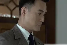 靳东准备训胡歌，王凯维护自己的好基友！视频封面