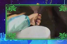 美食视频：家养水牛日产30斤奶，一天挤两次，牛奶清香营养又高视频封面