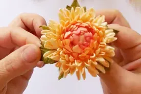 手工制作花朵教程，使用泡沫纸制作菊花视频封面