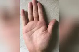 女人自带三角纹，天生注定好命的手相，钱财不缺，婚姻幸福美满视频封面