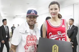 中国女篮第一美女许诺退役，30岁仍单身，去非诚勿扰都找不到对象视频封面