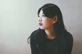 小说：岳晏礼的胆子是越来越肥了，连烁晴这种炮仗都敢随便点了图片