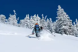 我们选出了19家美国滑雪场，只为让你得到冬日顶级滑雪体验图片