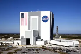 如果说 NASA 是一个独特的潮流品牌，似乎也不为过图片
