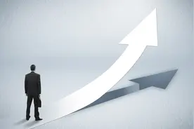 创业什么时候融资最合适？雷军说很多创业者都没想明白这件事视频封面