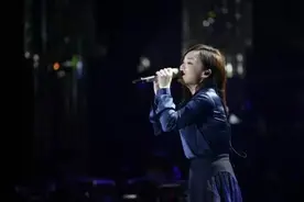 徐佳莹和邓紫棋谁唱歌更好 徐佳莹邓紫棋谁更受欢迎图片
