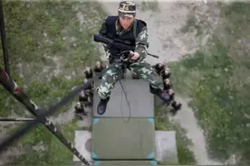 武警特战版《逆战》燃爆了图片
