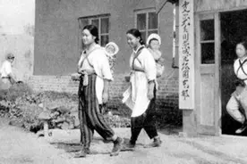 日本女孩口述，政府为何强征17到25岁女孩嫁到中国生孩子视频封面