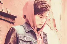 开口跪，网友汪定中DeanWang 实力翻唱周杰伦《甜甜的》图片