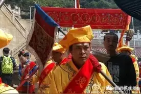 吉祥之日天空放晴，湖石宫隆重举行开台仪式！图片