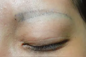 蓝眉毛，红眉毛，让我们聊一聊眉毛的修饰历史图片