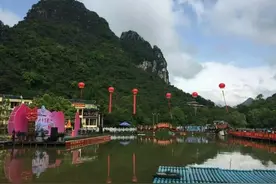 广西三月三，桂林白天与夜晚最热闹的两个地方图片