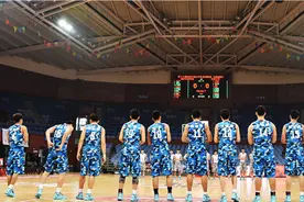 华侨大学男篮队史首次无缘分区四强图片
