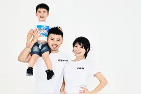 快女黄英喜迎二胎女儿 儿女双全：你来了真好图片