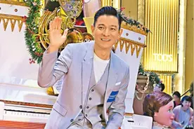 刘德华每年为女儿 亲手做生日蛋糕图片