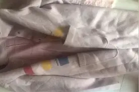 共享租衣也悬了？用户想退会费，却只换来几件旧衣服图片