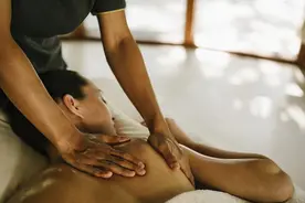 用一场spa，温暖寒冷气候下的身体图片