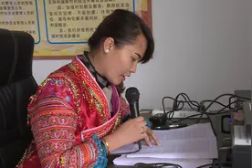 关岭：“一二三四”唱响十九大好声音图片