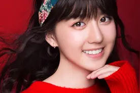 北影清新美少女李凯馨天才俏皮搞怪英文神曲：这个苏语凝朕喜欢视频封面