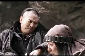 李连杰跟金城武去打战，大战时李连杰一个人杀过去杀了敌方将领！视频封面