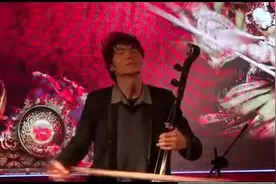 豫剧板胡演奏沁园春雪，好有诗意的场景图片