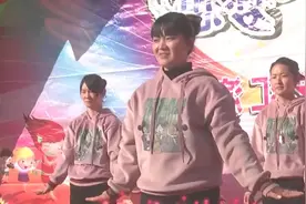 好嗨！尉氏县8个美女演唱的《奔跑吧，兄弟》视频封面