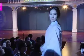 沈阳SHY48走秀，脸大不要紧，重要的是穿什么衣服视频封面