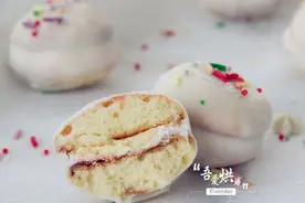 来自星星的美食：巧克力还是蛋黄派，你分得清吗？图片