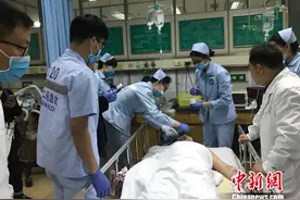25岁广州马拉松跑者心脏骤停 经抢救恢复意识(图)图片