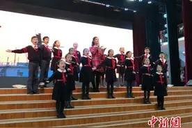 首届摆渡船阅读论坛在昆明启幕：为孩子扬起文学风帆图片