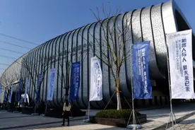 探秘浙江首个机器人展馆 外形酷似蚕茧令人大开眼界图片