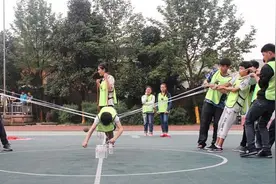 贵州新华真人CS拓展活动，我们很会玩图片