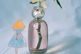 GRACE CODDINGTON希望她的猫咪瓶装香水比KATY PERRY的更精致图片