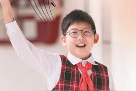 “00后”张楷枫实力唱将征服经典图片