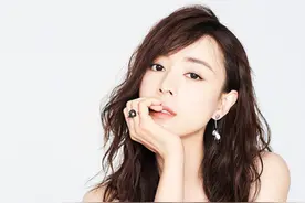 张静初挑战攀岩“受伤” 自称第二张脸已毁容图片
