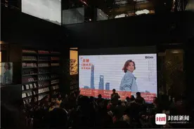 董卿现场朗读流沙河诗作《理想》获满堂彩图片