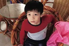 约10岁男孩海口被救助 救助站积极为其寻找家人图片