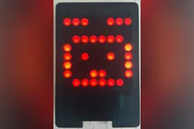 让宝宝非常喜欢的呆萌小玩具；表情小猫咪图片