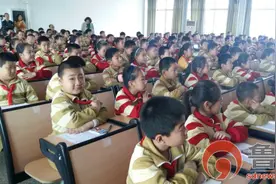 2016年山东省青少年科普报告百校行济宁市霍家街小学会场图片