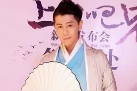《上山吧!兄弟》开机 张朋挑战“无用”军师图片