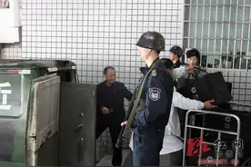 建行常德市分行中心金库员工重夺“标杆金库”纪实图片