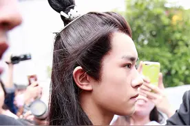 易烊千玺进组《思美人》，少年屈原正式上线啦！图片