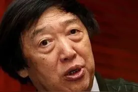 你知道吗？被誉为“人类灵魂工程师”的作家中有很多球迷图片