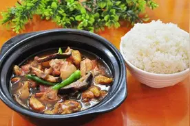 黄焖鸡使用“僵尸肉”？是真的吗？图片