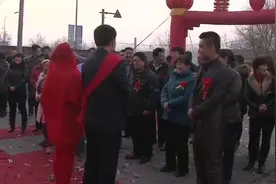 山东莱芜农村结婚风俗：传统拜堂仪式！这风俗要传下去视频封面