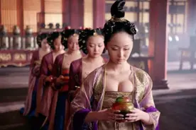 她们是史上首次选美比赛的冠亚军，美若天仙，却导致一个国家灭亡图片