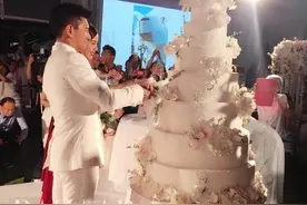 扒一扒明星婚礼上的婚礼蛋糕，甜品台图片