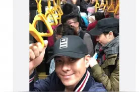 林志颖晒自拍不修图还模仿张卫健是什么情况，网友：男神老了！图片