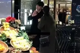 “又圆”夫妇现身超市买菜 这些明星也很接地气！图片